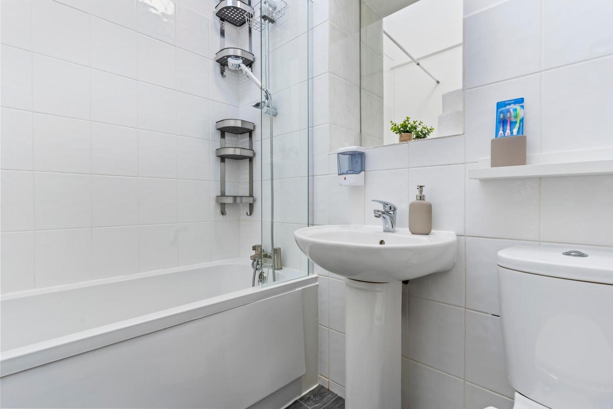 Holiday home Stylish 4br Wembley