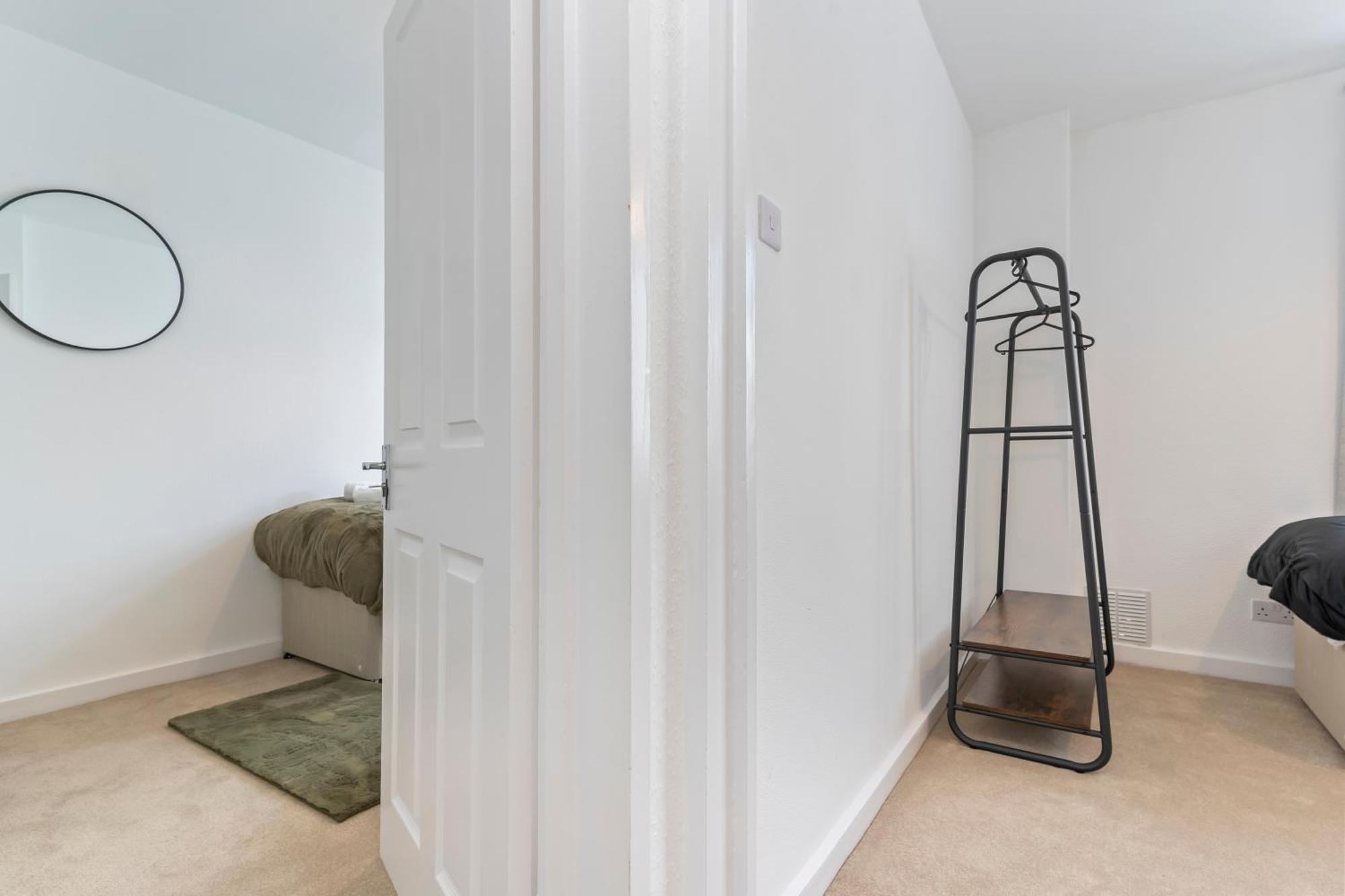 Stylish 4br Wembley * London