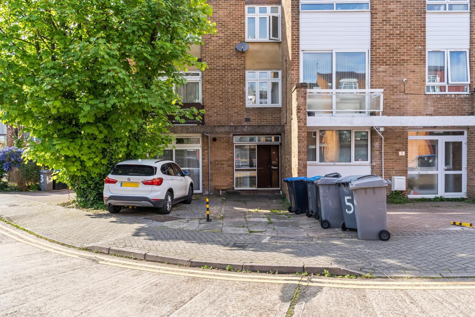 Holiday home Stylish 4br Wembley